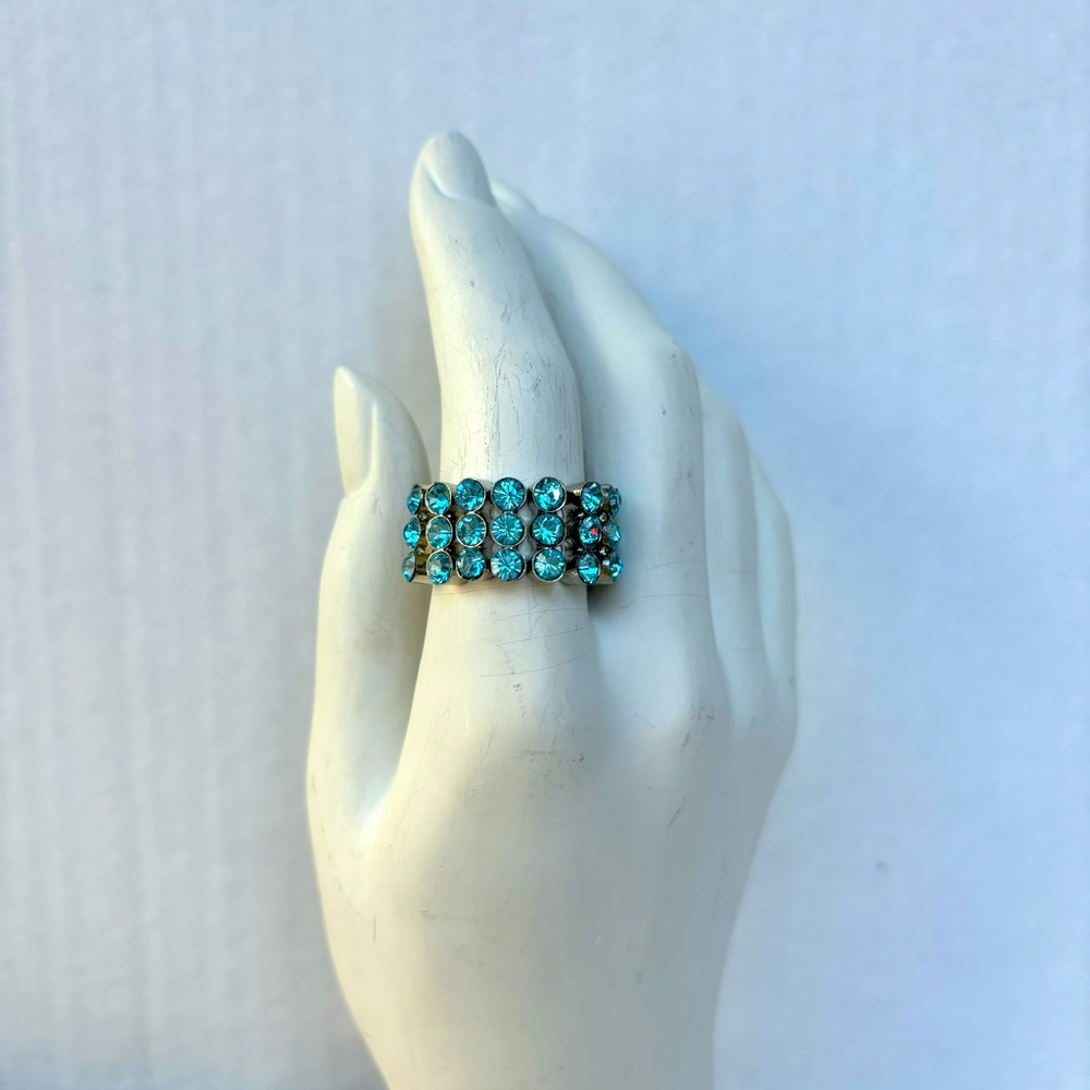 Cookie Lee Crystal stretch Ring